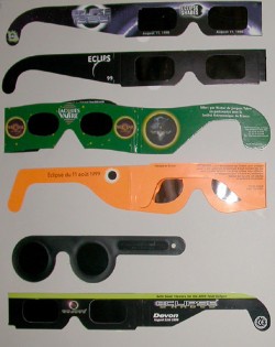 eclipsbrillen uit 1999